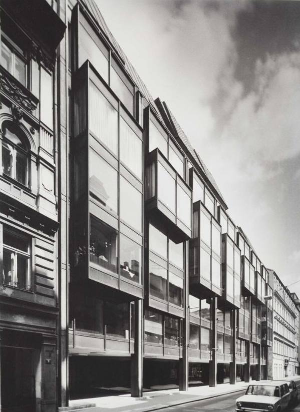 Omnipol Building in Nekázanka Street, 1974–1979, Zdeněk Kuna, Zdeněk Stupka, Milan Valenta, Jaroslav Zdražil, National Gallery Prague, photo Kamil Wartha