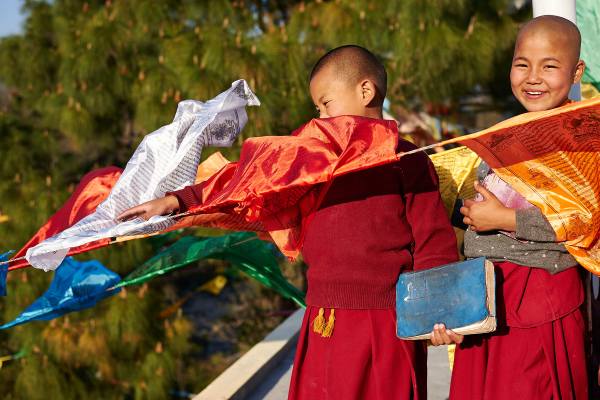 Olivier Adam: Daughters of Buddha