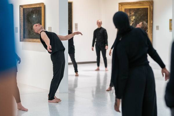 Tanec v galerii: Artist at work, výstupy z tvůrčí rezidence pro choreografy