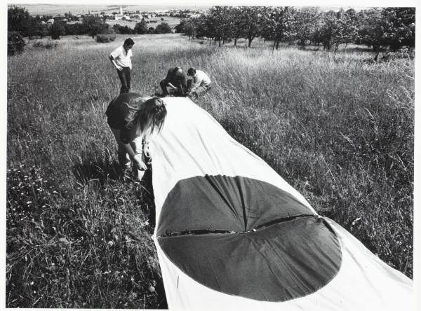 Jana Želibská, Snoubení jara, 1970, Foto: Archiv NGP, s laskavým souhlasem autorky díla