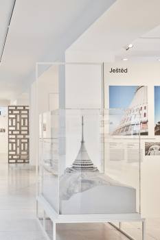 1956–1989: Architektura všem, Veletržní palác, Národní galerie Praha. Foto: Peter Fabo, 2023